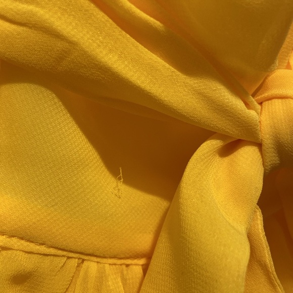 NWT New York & Co Eva Mendes Collection Golden Yellow Blouse Halter Top - Picture 4 of 16